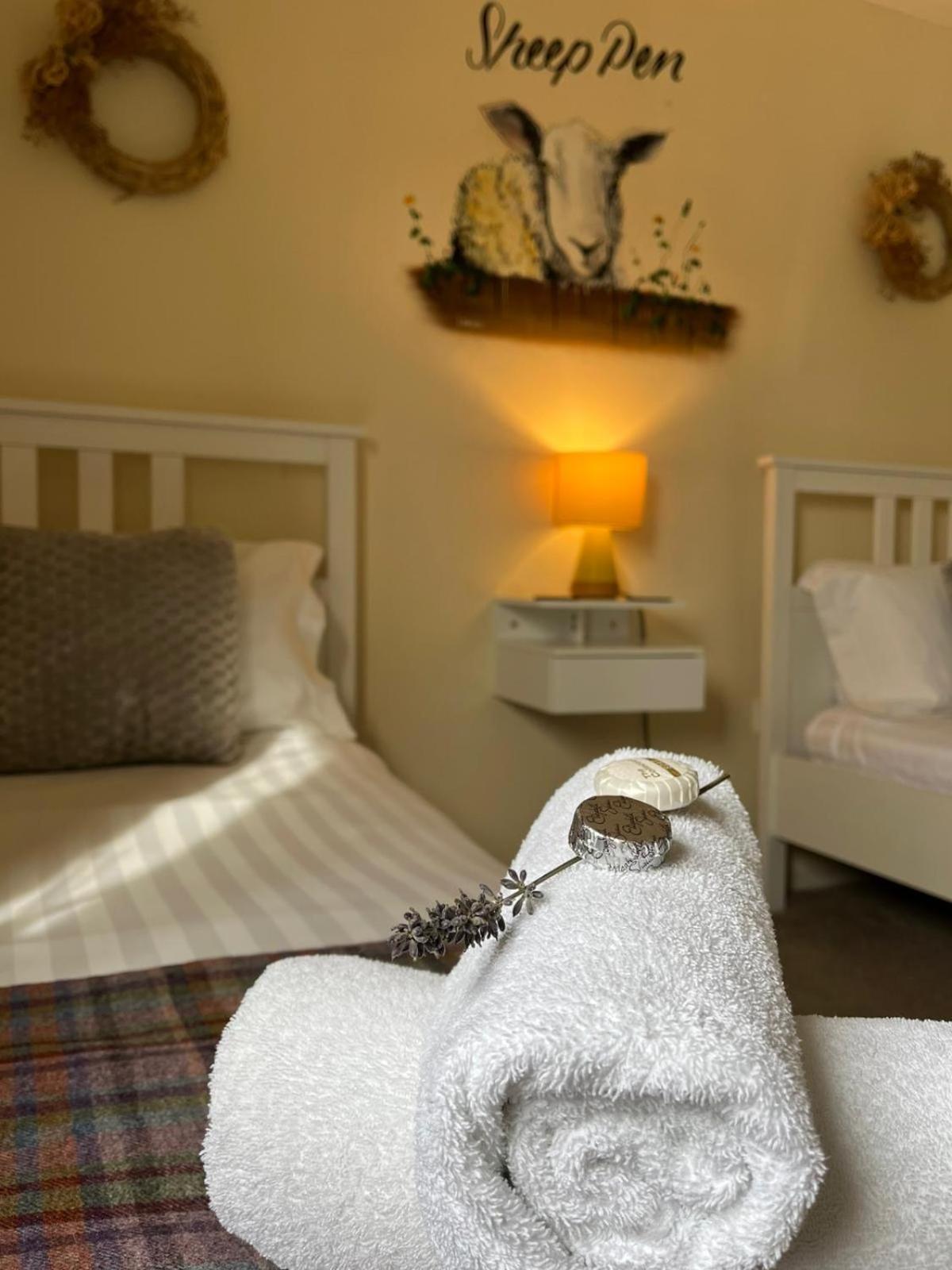 Inn Farmyard Youlgreave